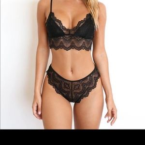 2 piece black sexy lingerie brand new with tags
